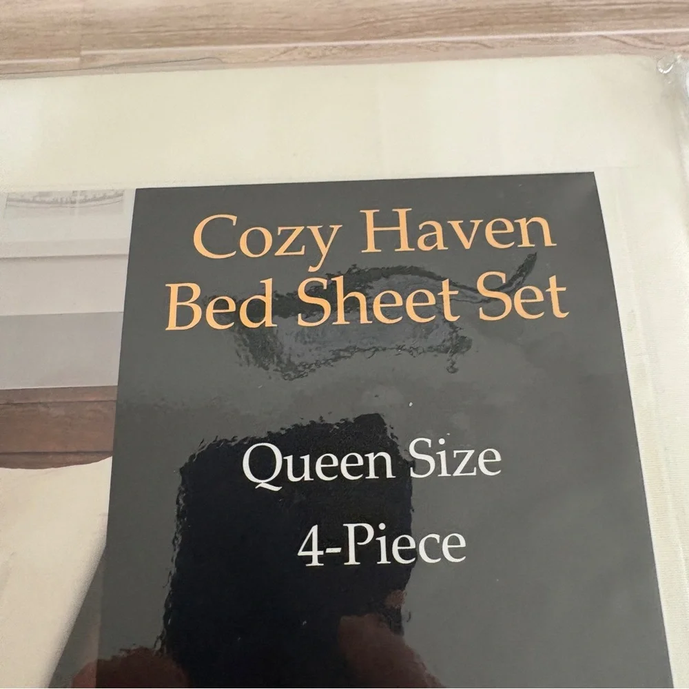 Grace Elizabeth Ivory Queen Sheet Set
